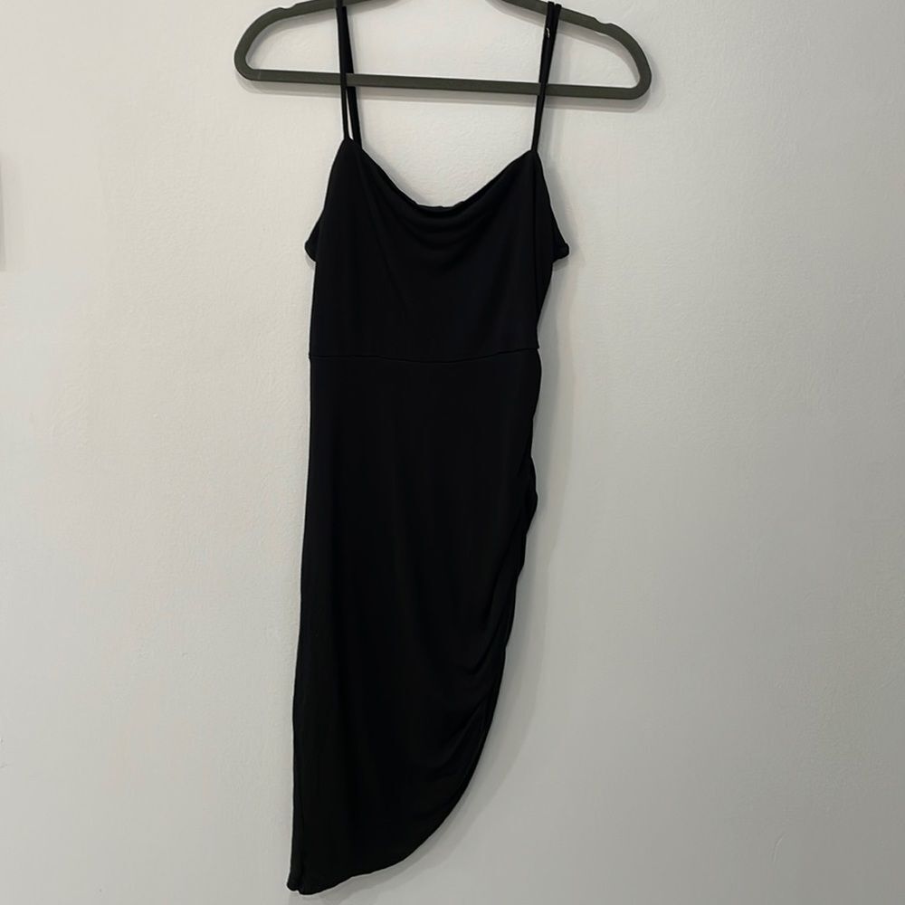 Forever 21 Women’s Ruched Cami Midi little Black Dress Size Large